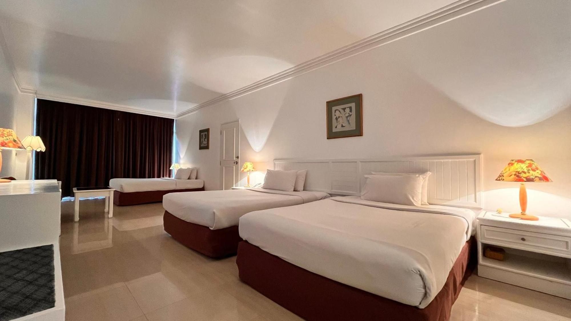 Ambassador City Jomtien Ocean Wing - Sha Plus Na Chom Thian Exterior photo